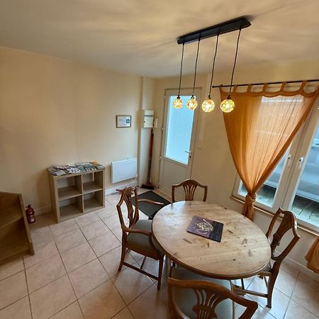 Charme De La Campagne Villa Plelauff Bagian luar foto